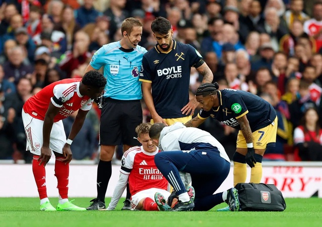 Đòn chí mạng cho Arsenal - Ảnh 1. Đòn chí mạng cho Arsenal - Ảnh 1.