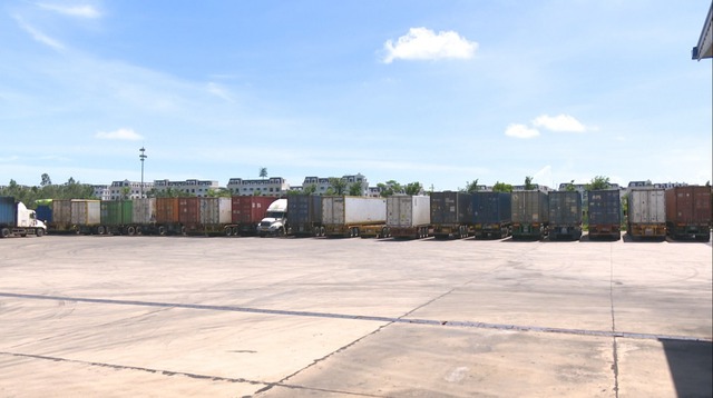 Triệt phá đường dây buôn lậu qua cửa khẩu, tạm giữ 9 đối tượng- Ảnh 2.