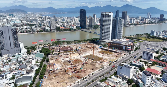 Doanh nghiệp tư nhân dẫn dắt đà bùng nổ ngành xây dựng Đà Nẵng- Ảnh 1.