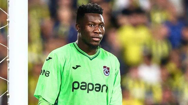 Bí quyết khiến Onana hồi sinh sau khi rời Manchester United - Ảnh 1. Bí quyết khiến Onana hồi sinh sau khi rời Manchester United - Ảnh 1.