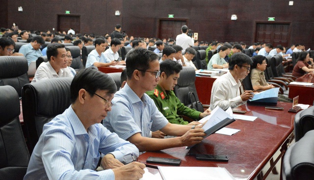 Đà Nẵng: "Đi từng nhà, rà từng thửa" làm sạch cơ sở dữ liệu đất đai trong 90 ngày- Ảnh 2.