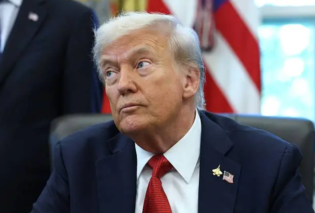 Ông Trump nói gì về việc bán tên lửa Tomahawk cho NATO, Ukraine? - Ảnh 1.