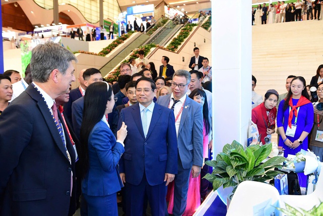 Thủ tướng: Việt Nam sẵn sàng là đối tác tin cậy, điểm đến hấp dẫn lĩnh vực logistics - Ảnh 3.