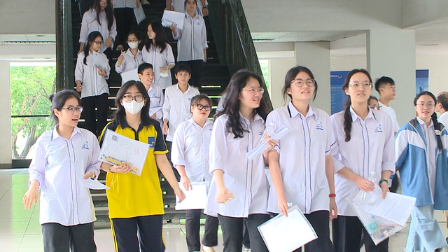 Bản tin 9/10: Tp.HCM dự kiến sáp nhập hơn 30 đại học, cao đẳng - Ảnh 1.