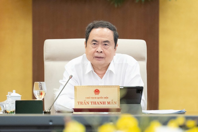 Sửa Luật Thống kê phải đảm bảo giảm gánh nặng báo cáo hành chính - Ảnh 2.