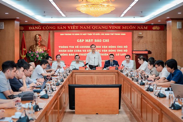 Tiếp nhận trên 467 tỷ đồng ủng hộ Cuba, 800 tỷ đồng ủng hộ đồng bào bão lũ- Ảnh 1. Tiếp nhận trên 467 tỷ đồng ủng hộ Cuba, 800 tỷ đồng ủng hộ đồng bào bão lũ- Ảnh 1.
