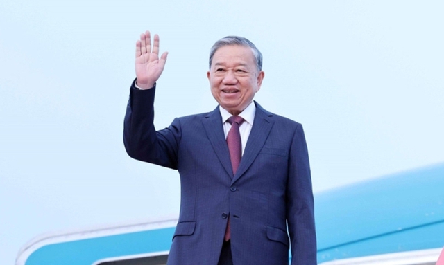 Tổng Bí thư Tô Lâm đến Bình Nhưỡng, bắt đầu thăm cấp Nhà nước tới Triều Tiên- Ảnh 1. Tổng Bí thư Tô Lâm đến Bình Nhưỡng, bắt đầu thăm cấp Nhà nước tới Triều Tiên- Ảnh 1.