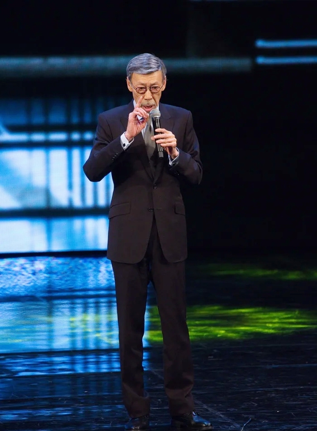 Lời nhắn "lạnh sống lưng" của nam diễn viên gạo cội trước khi qua đời - Ảnh 1.