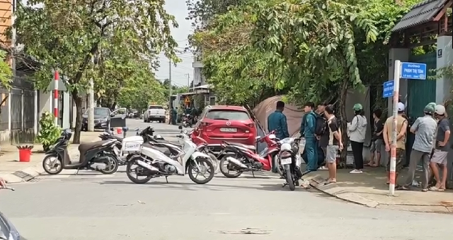 Bản tin 2/11: Vụ cô gái tử vong trong cốp xe ô tô: Chủ xe nói gì? - Ảnh 1.