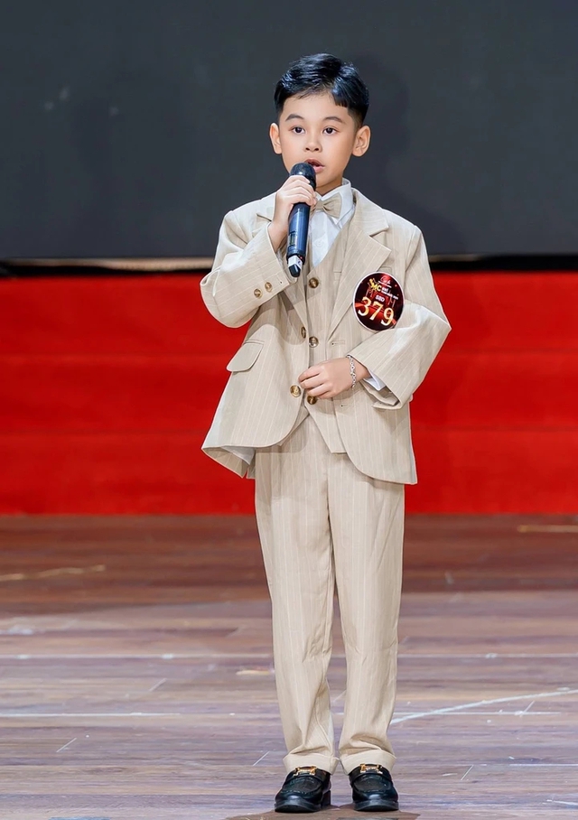 Thanh âm Tổ quốc: MC nhí kể chuyện lịch sử bằng cảm xúc và niềm tin - Ảnh 2.