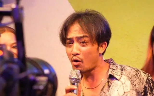 Doãn Quốc Đam: Trùm giang hồ gai góc, lạnh lùng nhưng thú vị trong phim điện ảnh mới - Ảnh 2.