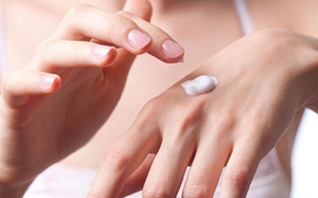 Thu hồi và tiêu hủy lô kem bôi da Thuần Mộc không đạt chất lượng- Ảnh 1.