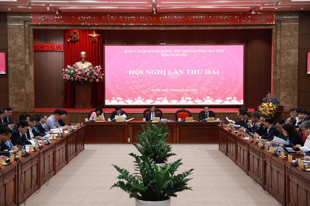 Ban Chấp hành Đảng Hà Nội họp bàn về công tác cán bộ chủ chốt - Ảnh 3.