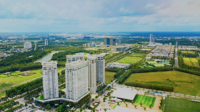 Chủ tịch Tp.HCM: Tp.HCM hướng tới trung tâm kinh tế kết nối ASEAN và châu Âu- Ảnh 3. Chủ tịch Tp.HCM: Tp.HCM hướng tới trung tâm kinh tế kết nối ASEAN và châu Âu- Ảnh 3.