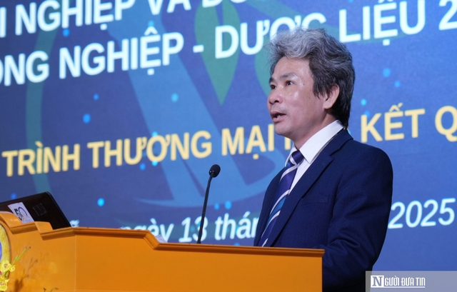 Đà Nẵng kỳ vọng biến dược liệu thành “vàng xanh” nhờ khoa học - Ảnh 3. Đà Nẵng kỳ vọng biến dược liệu thành “vàng xanh” nhờ khoa học - Ảnh 3.