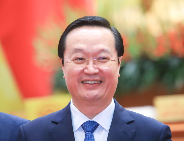 Tân Chủ tịch Hà Nội: "Thành công không chỉ đo bằng con số tăng trưởng mà còn là hạnh phúc của người dân"- Ảnh 2. Tân Chủ tịch Hà Nội: "Thành công không chỉ đo bằng con số tăng trưởng mà còn là hạnh phúc của người dân"- Ảnh 2.