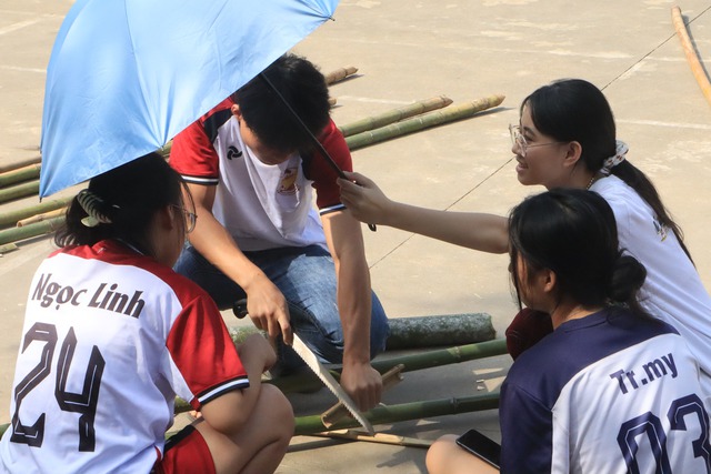 Ngăn bạo lực học đường: "Phải sớm nắm bắt những xích mích nhỏ của học trò" - Ảnh 6.