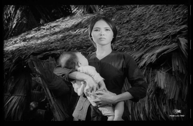 Nữ NSƯT là gương mặt vàng của màn ảnh Việt: Lặng lẽ rời màn ảnh đi bán cà phê, sống đời bình dị - Ảnh 3.