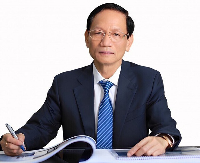 Ông Vũ Văn Tiền trở lại "ghế nóng" Chủ tịch ABBank- Ảnh 1. Ông Vũ Văn Tiền trở lại "ghế nóng" Chủ tịch ABBank- Ảnh 1.