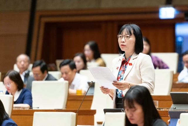 ĐBQH: Nhiều công trình "mọc lên" sai quy hoạch nhưng việc xử lý rất khó khăn - Ảnh 2.