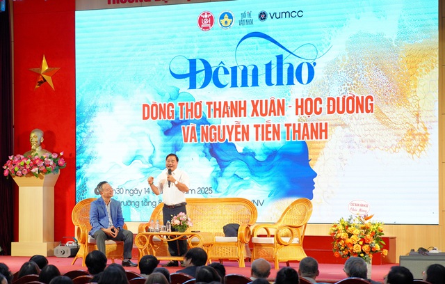Đêm thơ Thanh xuân - Học đường và Nguyễn Tiến Thanh- Ảnh 3. Đêm thơ Thanh xuân - Học đường và Nguyễn Tiến Thanh- Ảnh 3.