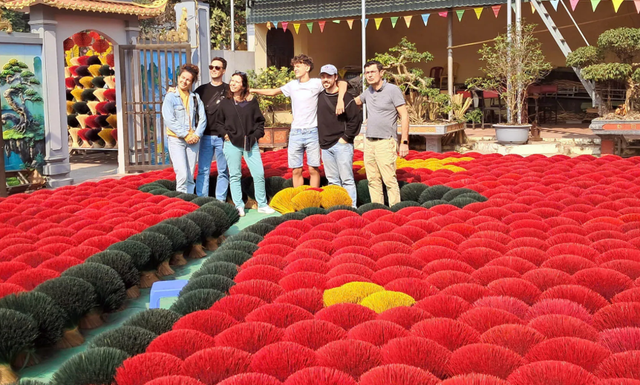 Cuối năm, du lịch Hà Nội “thay da đổi thịt” qua những điểm đến mới- Ảnh 3. Cuối năm, du lịch Hà Nội “thay da đổi thịt” qua những điểm đến mới- Ảnh 3.