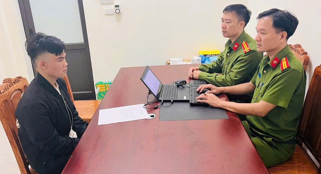 Bắt 2 thanh niên đột nhập, khống chế nữ chủ nhà lúc rạng sáng tại Tam Đảo - Ảnh 2.