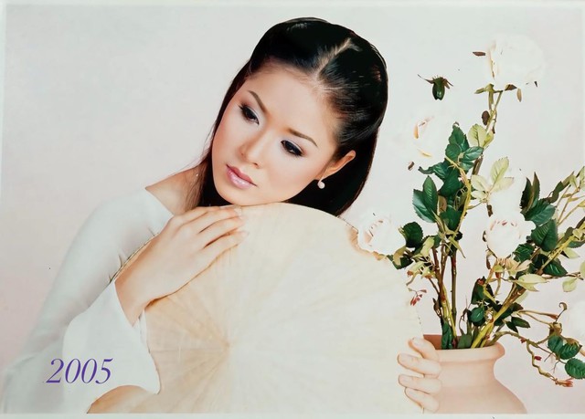 Hình ảnh gây bất ngờ của "chị hai quốc dân" cách đây 20 năm khiến nhiều người xuýt xoa - Ảnh 1.