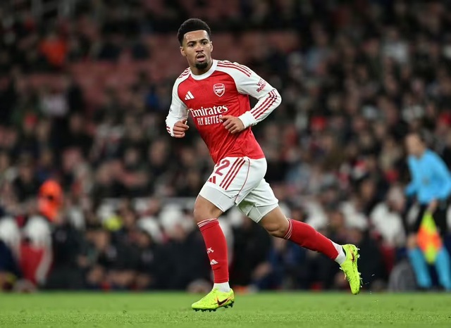 Arsenal sẵn sàng để "thần đồng" ra đi - Ảnh 1.