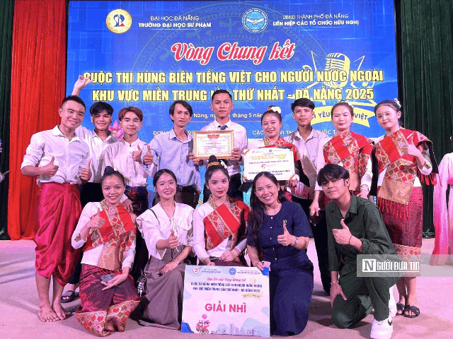 Nữ tiến sĩ miền núi miệt mài dạy chữ, lặng thầm gieo yêu thương- Ảnh 2. Nữ tiến sĩ miền núi miệt mài dạy chữ, lặng thầm gieo yêu thương- Ảnh 2.