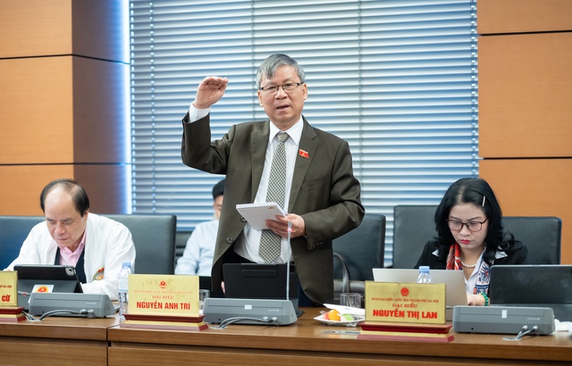 ĐBQH đề nghị có chế tài xử lý trường hợp "nấn ná" để đòi thêm tiền bồi thường- Ảnh 1. ĐBQH đề nghị có chế tài xử lý trường hợp "nấn ná" để đòi thêm tiền bồi thường- Ảnh 1.