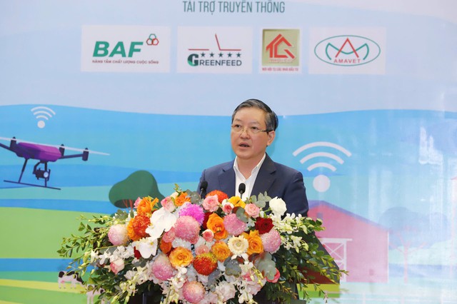 Bộ trưởng Bộ NN&MT: Trước hết phải làm người nông dân hạnh phúc, có thu nhập tốt- Ảnh 1. Bộ trưởng Bộ NN&MT: Trước hết phải làm người nông dân hạnh phúc, có thu nhập tốt- Ảnh 1.