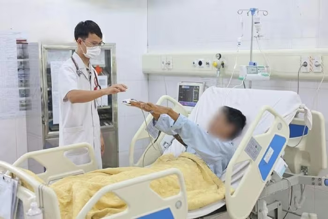 Người đàn ông 53 tuổi nguy kịch sau khi ăn con cá quen thuộc "kịch độc"- Ảnh 1.