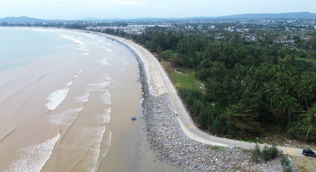 Chênh vênh làng chài ven biển miền Trung (kỳ cuối): Dựng "lá chắn", tăng ứng phó bão lũ- Ảnh 4.