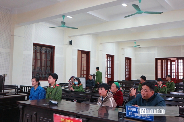 Nỗi đau chạm đáy đằng sau vụ án vợ giết chồng vì nhắn tin tán tỉnh gái- Ảnh 2. Nỗi đau chạm đáy đằng sau vụ án vợ giết chồng vì nhắn tin tán tỉnh gái - Ảnh 2.