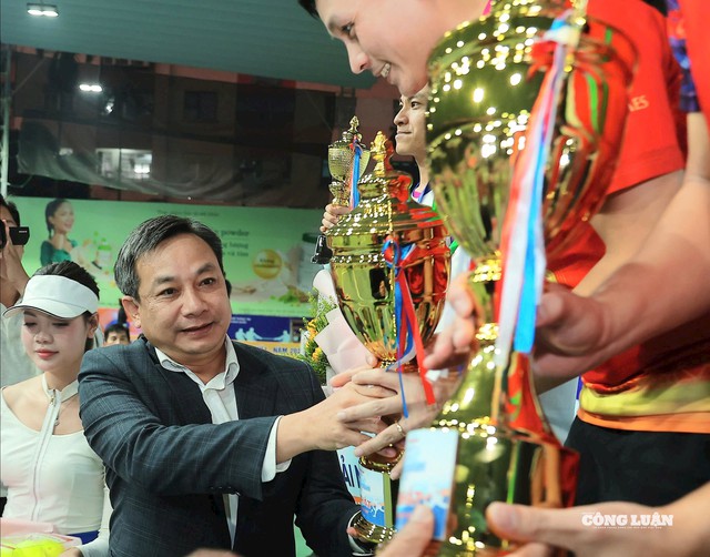 Giải Pickleball 'Ước Mơ Xanh' 2025 khép lại với nhiều cảm xúc và giá trị nhân văn- Ảnh 8. Giải Pickleball 'Ước Mơ Xanh' 2025 khép lại với nhiều cảm xúc và giá trị nhân văn- Ảnh 8.