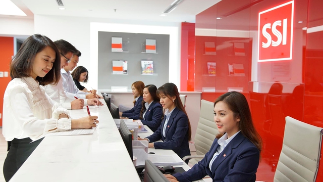 SSI tung hơn 415 triệu CP giá “sốc”, chuẩn bị lấy lại ngôi vương vốn điều lệ ngành chứng khoán- Ảnh 1.