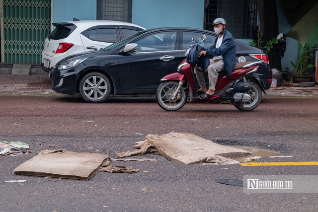 Xuất hiện hàng loạt ổ gà, ổ voi "bẫy" người dân trên tuyến huyết mạch qua Quy Nhơn- Ảnh 8.