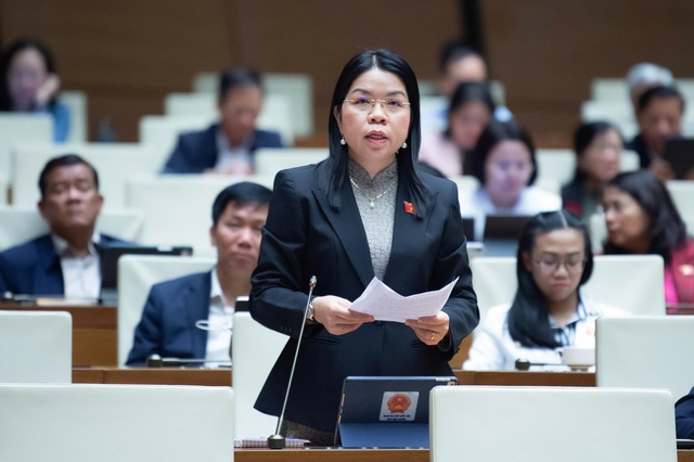 ĐBQH: Báo chí là "lá chắn nhận thức, tường lửa tinh thần" trong thời đại AI - Ảnh 3.