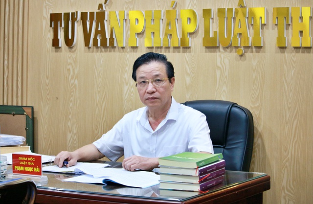 Cuộc "giải cứu" 25 bảo vệ thoát án tù của vị luật gia nặng lòng vì công lý- Ảnh 1. Cuộc "giải cứu" 25 bảo vệ thoát án tù của vị luật gia nặng lòng vì công lý- Ảnh 1.