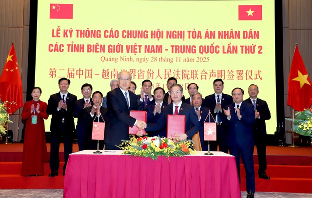 Hội nghị Tòa án nhân dân các tỉnh biên giới Việt Nam - Trung Quốc: Thắt chặt hợp tác tư pháp, giữ vững an ninh biên giới - Ảnh 8.