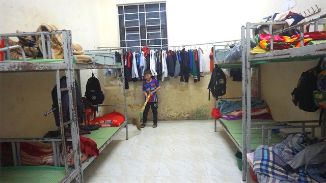 'Ngôi nhà thứ 2' giúp học sinh vùng cao Mường Lý không bỏ dở giấc mơ học chữ   - Ảnh 4.