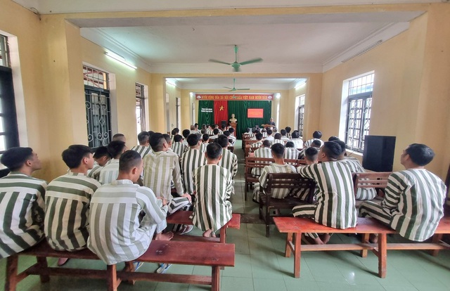 Hàng nghìn phạm nhân được "vũ trang" kiến thức pháp luật sau quãng đời lầm lỗi - Ảnh 2.