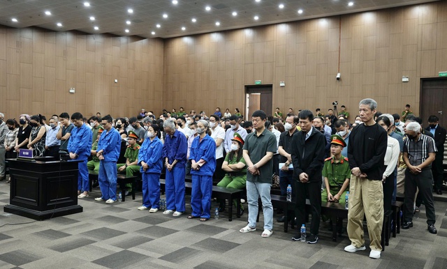 Cựu Chủ tịch tỉnh Phú Thọ bị đề nghị tới 4 năm 6 tháng tù vì chi 7 triệu USD đánh bạc - Ảnh 1.