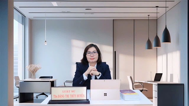 Hai kẻ đột nhập nhà dân sau tiệc cưới, mang hung khí trộm hơn nửa tỷ đồng: Có thể đối mặt tới 20 năm tù - Ảnh 2.