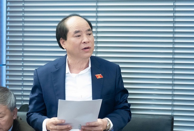 Nâng tuổi nghỉ hưu lên 65: Nên hay không nên? - Ảnh 1.