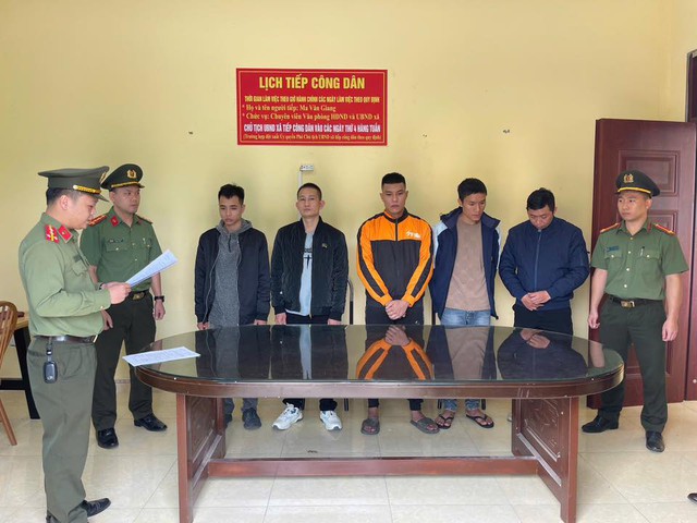 Triệt phá đường dây truyền bá gần 300 website khiêu dâm, thu lợi bất chính hàng chục tỷ đồng - Ảnh 1.