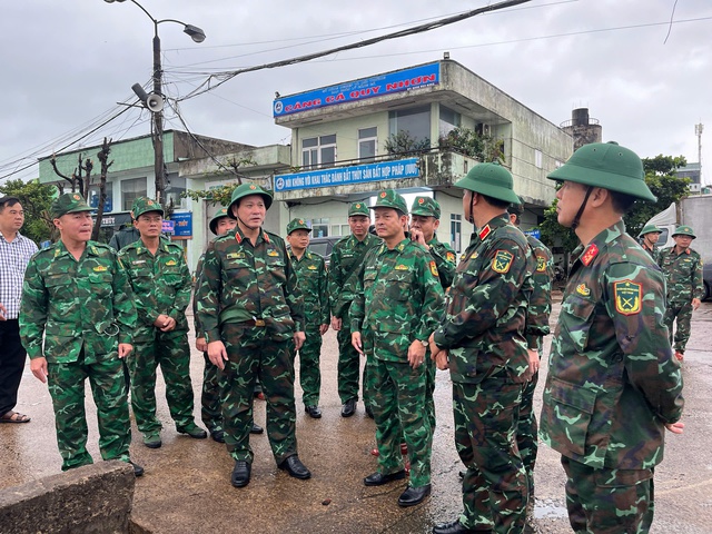 Gia Lai: Không để dân đói, thiếu nơi tránh trú an toàn trong mưa bão- Ảnh 1. Gia Lai: Không để dân đói, thiếu nơi tránh trú an toàn trong mưa bão- Ảnh 1.