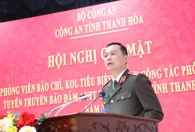 Thiếu tướng Tô Anh Dũng: "Công an Thanh Hóa có 2 đồng chí hi sinh, 20 đồng chí bị thương khi làm nhiệm vụ"- Ảnh 1. Thiếu tướng Tô Anh Dũng: "Công an Thanh Hóa có 2 đồng chí hi sinh, 20 đồng chí bị thương khi làm nhiệm vụ"- Ảnh 1.