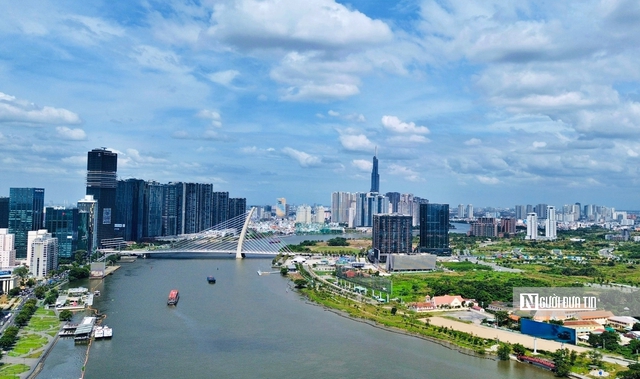 Chính phủ điều chỉnh loạt chỉ tiêu kinh tế, đưa Tp.HCM thành siêu đô thị đa cực - Ảnh 2.